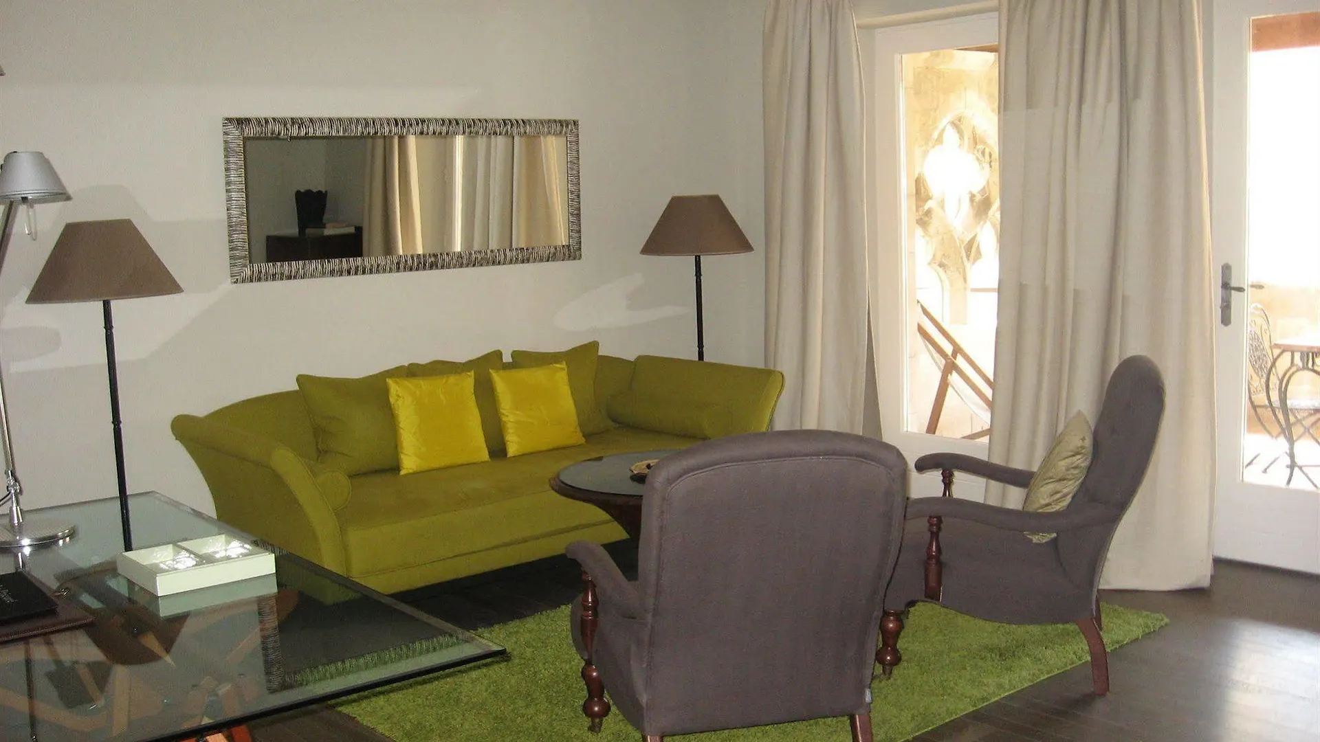 Le Prieure Hotel Villeneuve-lès-Avignon